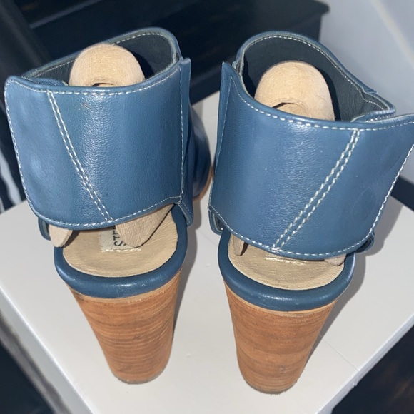 Steve Madden NONSTP Bootie - Picture 5 of 11